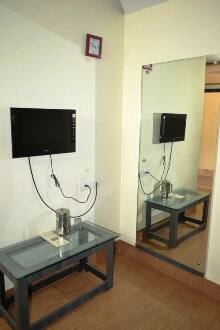 Hotel Satyam, Jaigaon 4